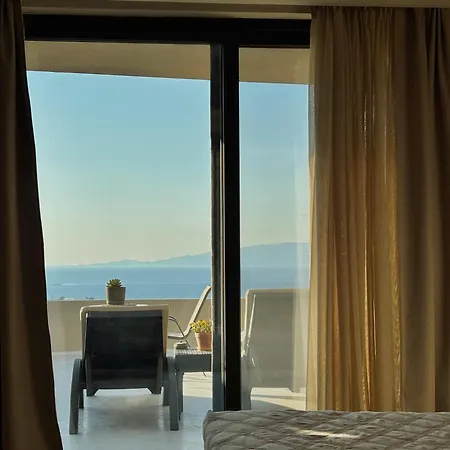 Bevimar With Private Pool And Non Heated Jacuzzi Santorini Island