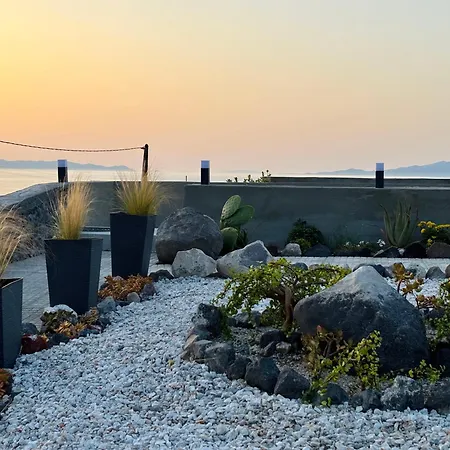 Apartment Bevimar With Private Pool And Non Heated Jacuzzi Santorini Island