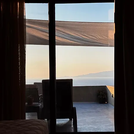Bevimar With Private Pool And Non Heated Jacuzzi Santorini Island